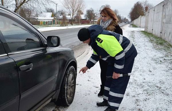 Разный износ протектора