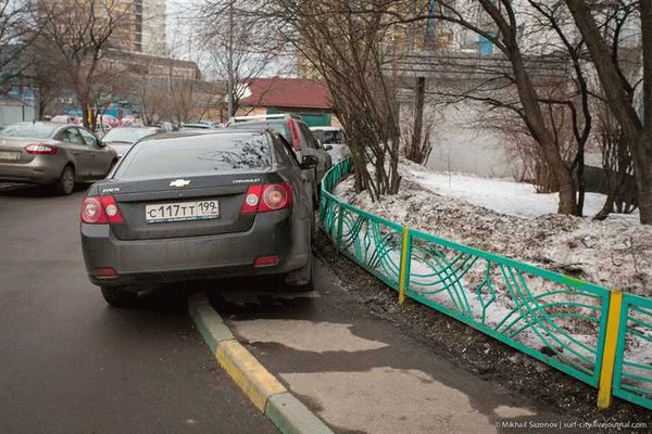 Последствия стоянки и парковки на тротуаре