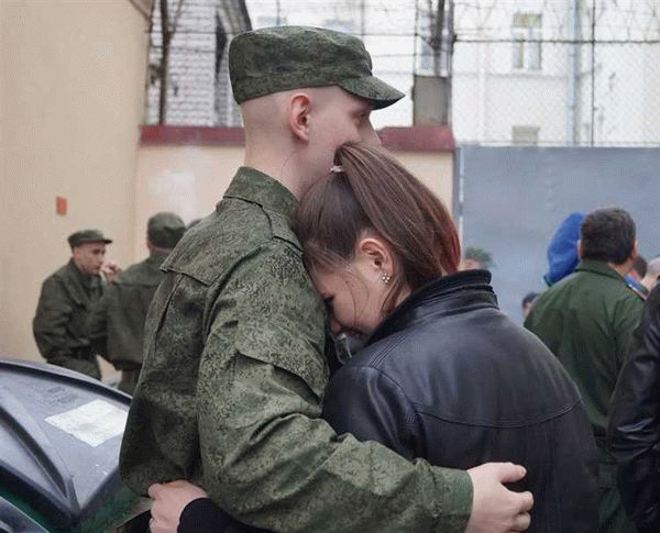 Кто подлежит весеннему и осеннему призыву